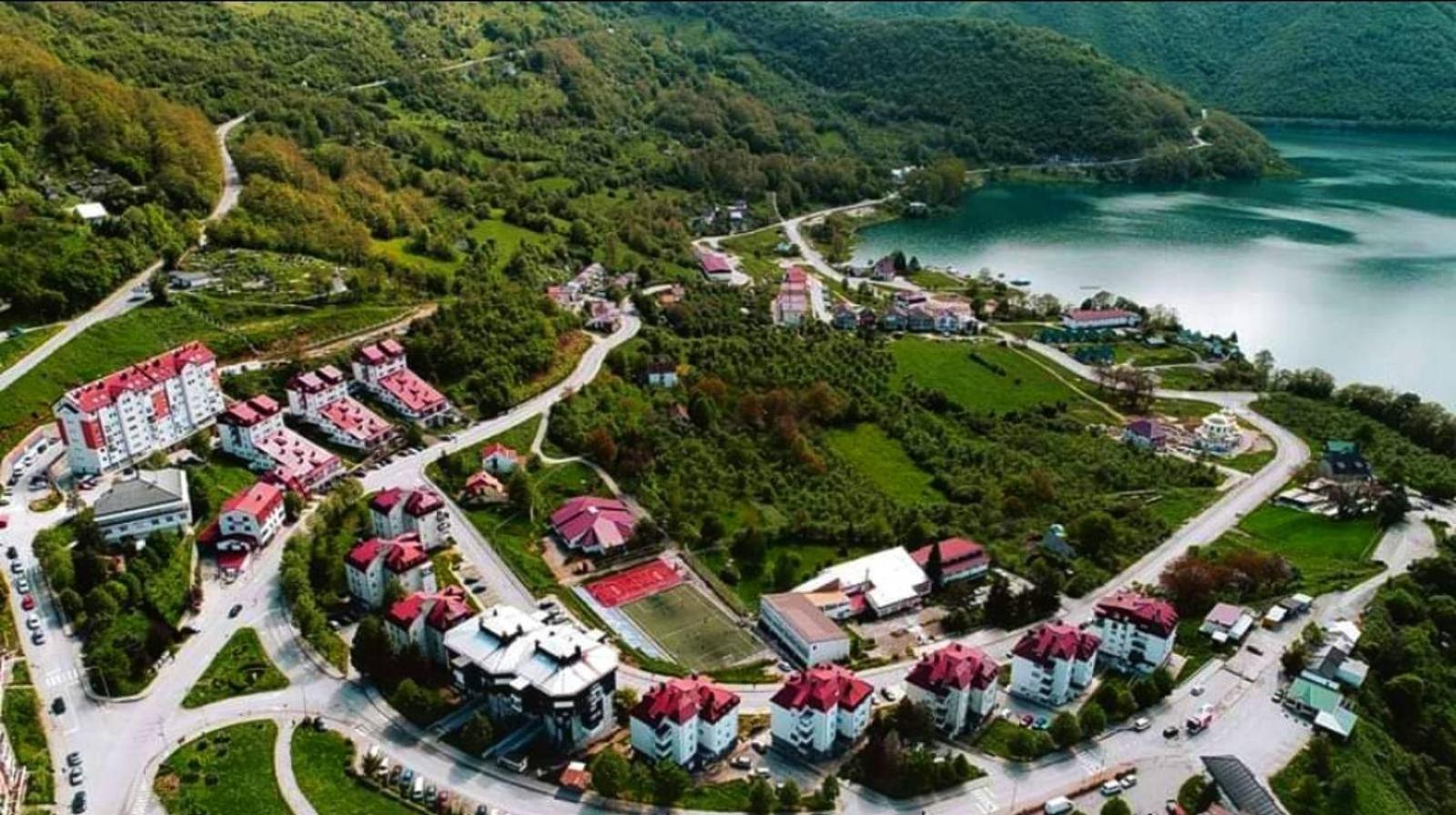 Apartmani Lena Плужине Экстерьер фото
