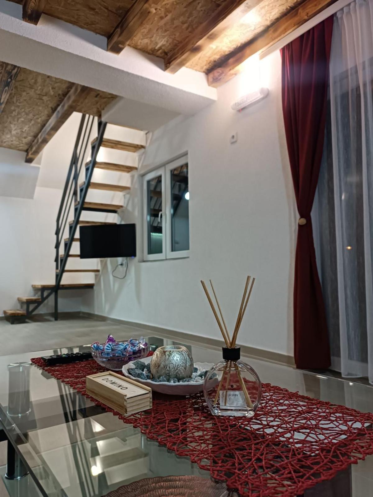 Apartmani Lena Плужине Экстерьер фото